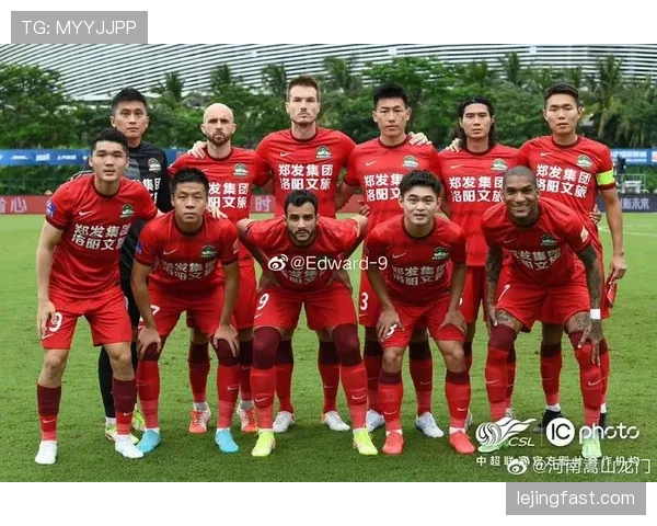 张琳芃高位逼抢压制对手防线，近期防守积极性明显提升